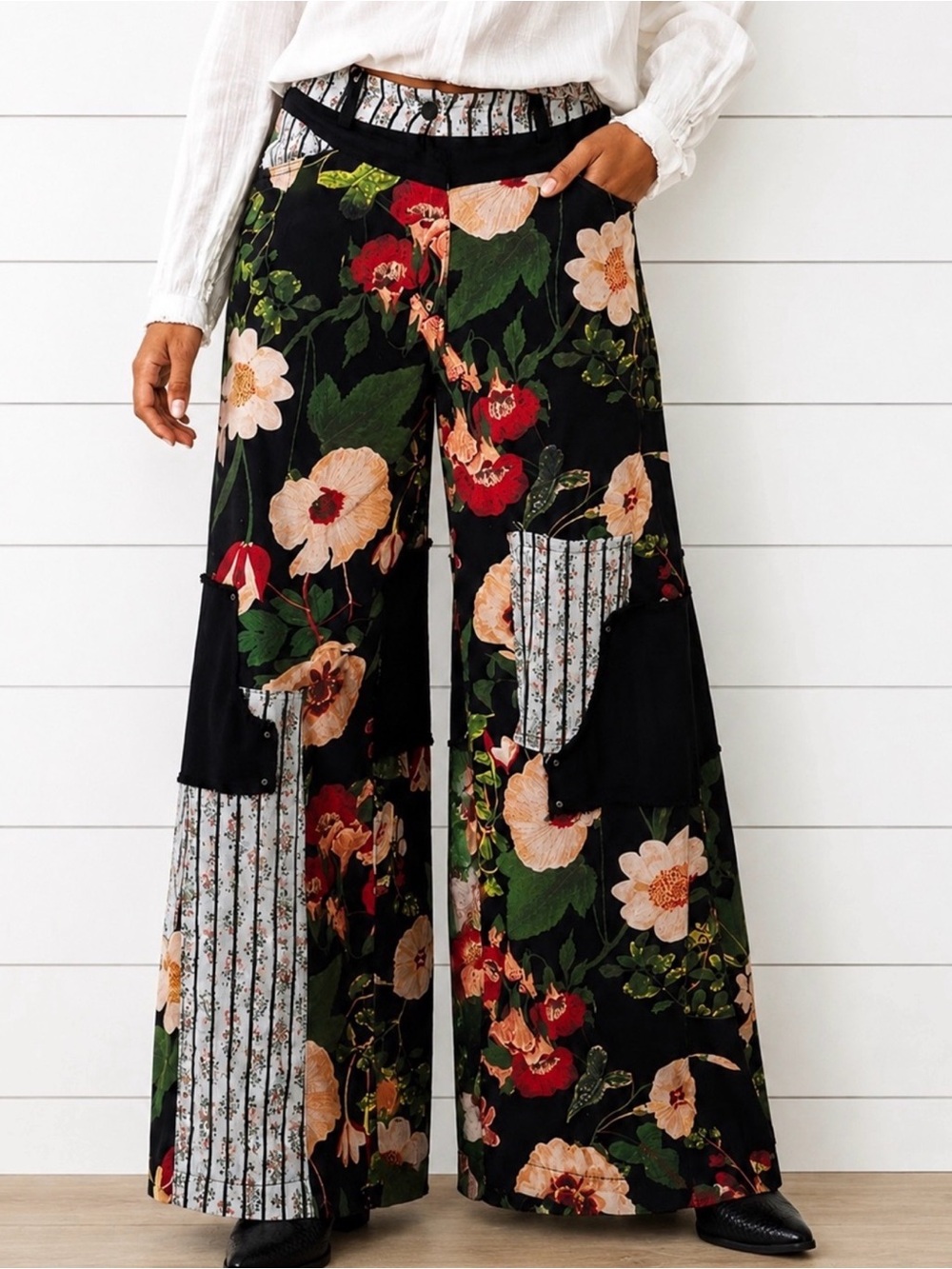 NEW POL ARRIVAL 7/21 : Bestseller : “The Jane”Floral Patchwork Pants